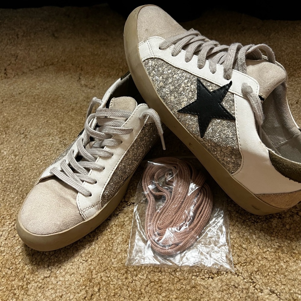 ShuShop Glitter Star Sneakers - Beige and Black